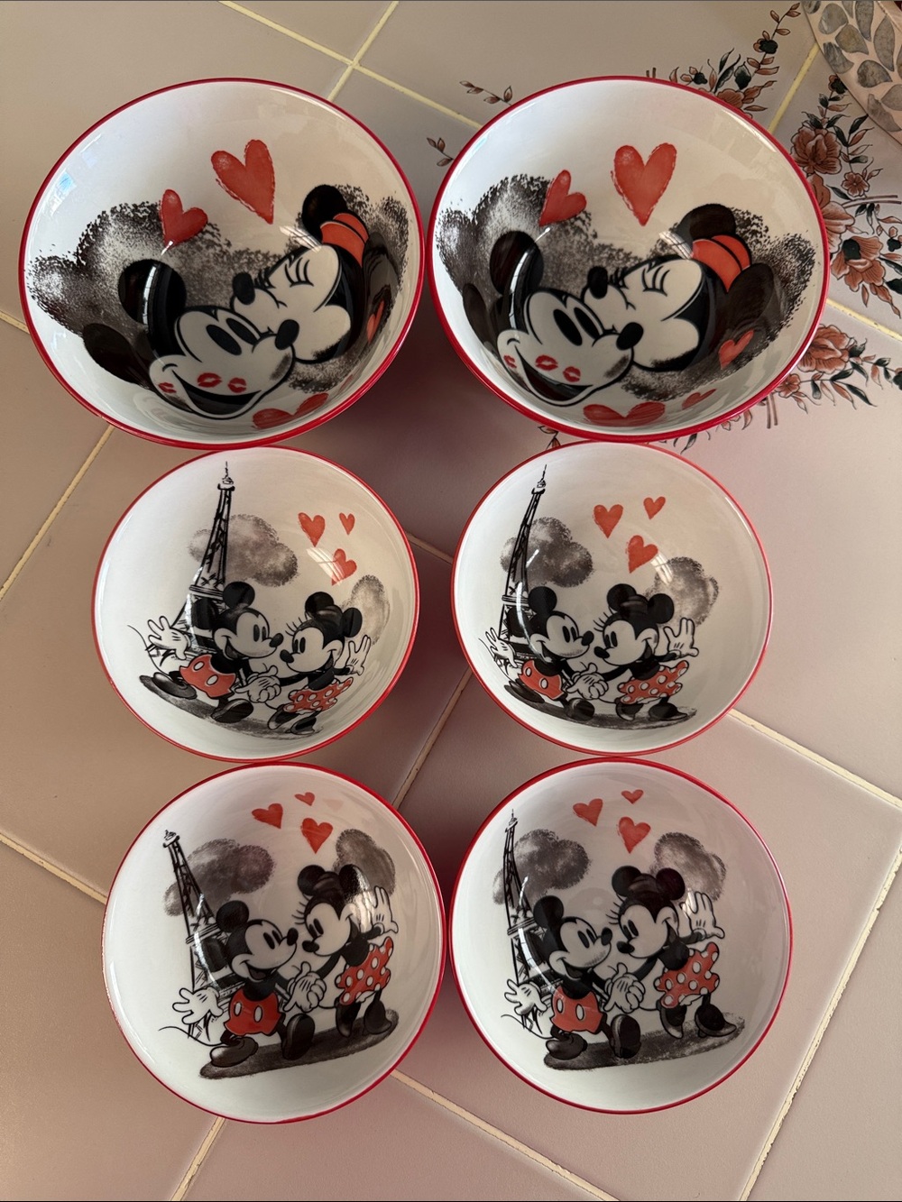 Disney Mickey and Minnie Love and Kisses  Bowls